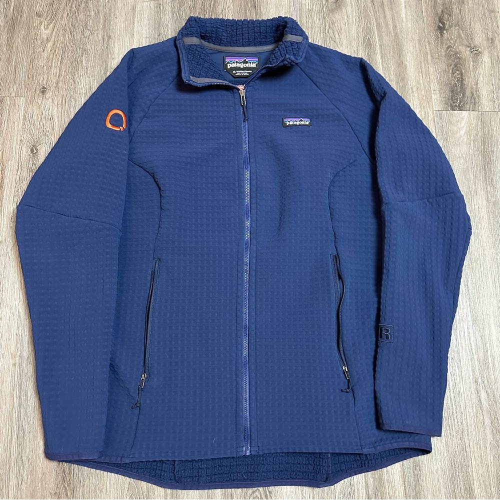 Patagonia R regulator blue zip up brand company patch jacket